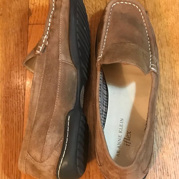 Anne Klein iFlex suede loafers size 7.5 - Picture 2 of 9
